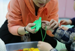 如何培養(yǎng)兒童精細(xì)動作能力？